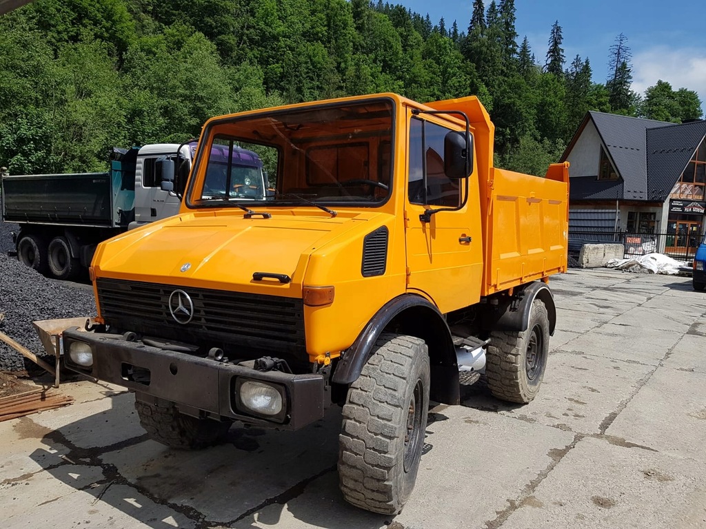 Mercedes UNIMOG U1000, 1984 r. Ciągnik rolniczy