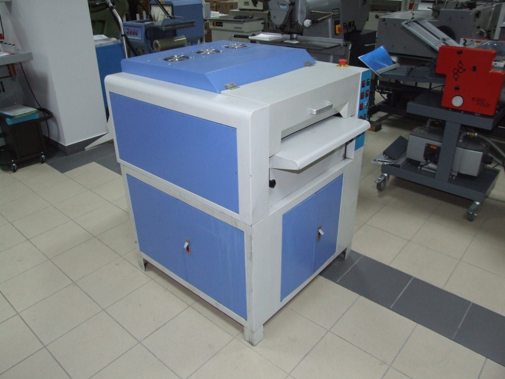 LAKIERÓWKA FLM 480 UV LAKIEROWANIE APLA