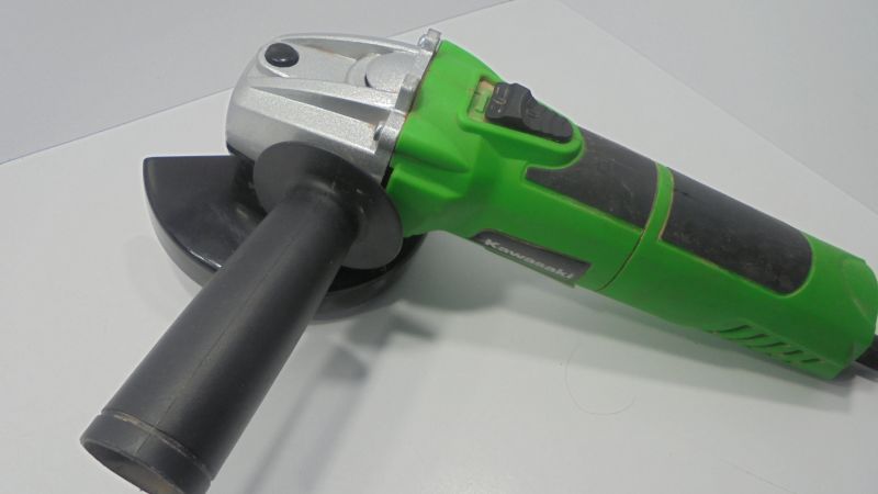 SZLIFIERKA KĄTOWA KAWASAKI K-AG 600 W