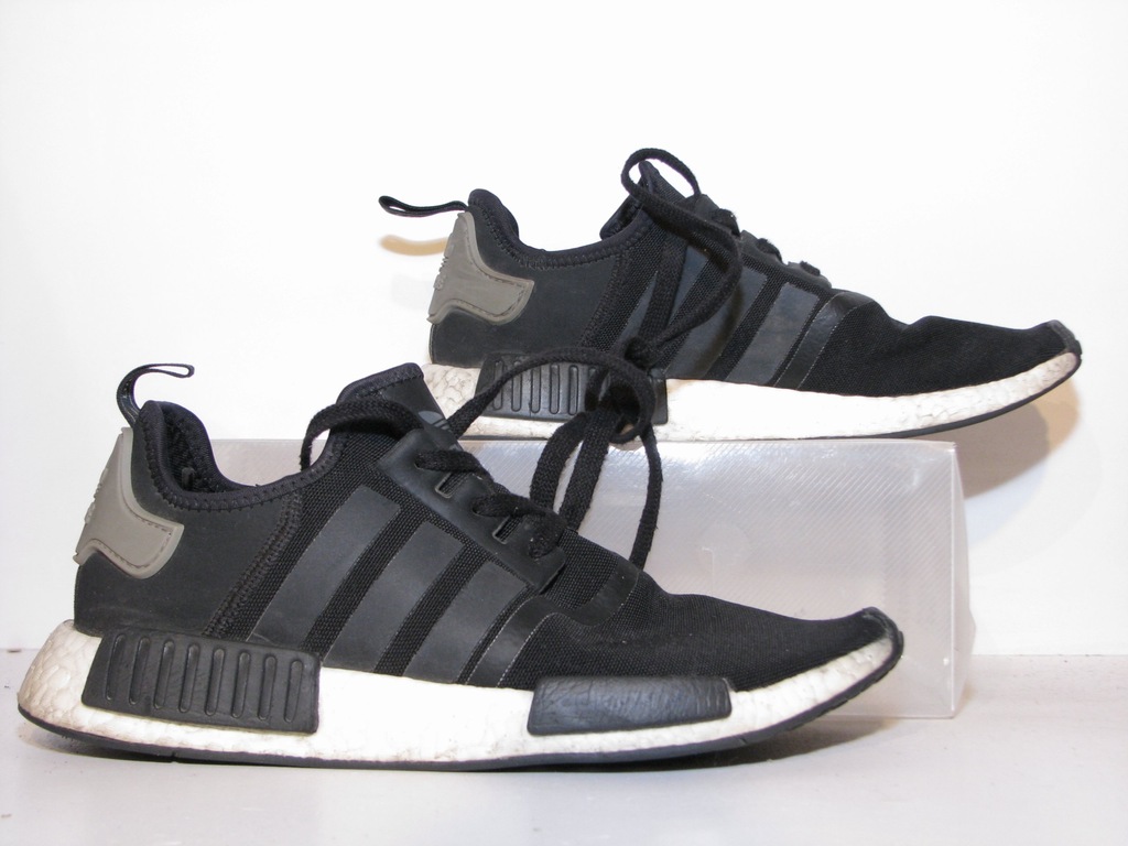 ADIDAS NMD R1 BA7251 43 1/3 EU