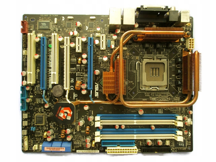 ASUS STRIKER EXTREME DDR2-8GB FSB1333 ROG !!