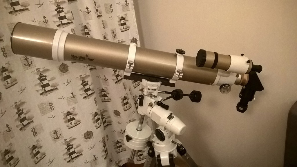 Teleskop / Refraktor Sky Watcher ED100 Pro Series