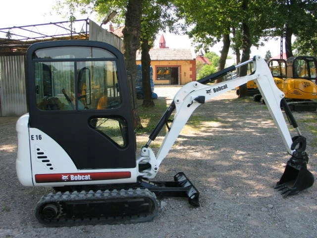 Mini Koparka BOBCAT E16 2014r. 59500netto