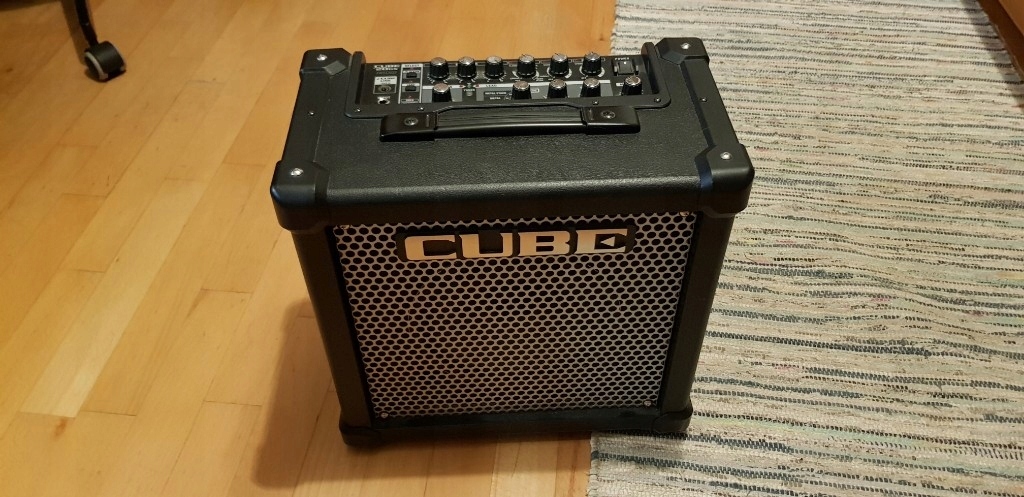 Wzmacniacz Gitarowy Roland Cube 20GX