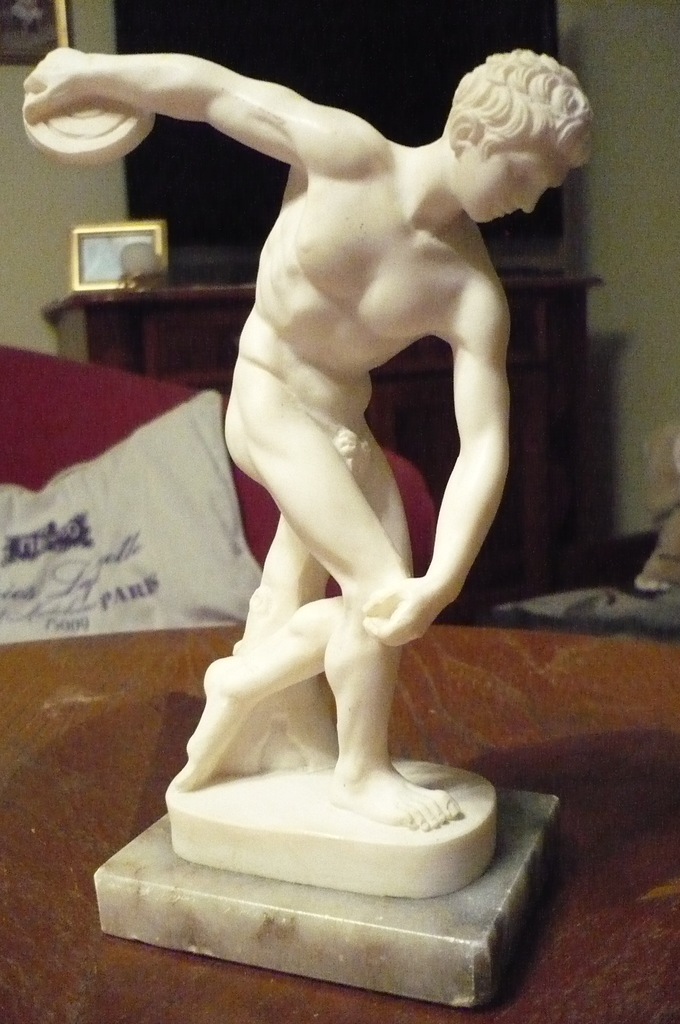 Figura - Rzut dyskiem- rzezba