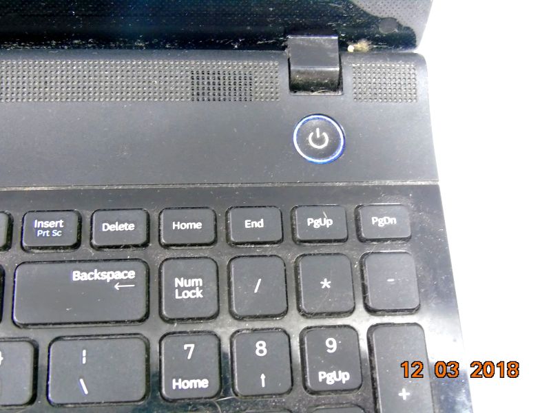 LAPTOP SAMSUNG NP300E5C WINDOWS 7 7233043954 oficjalne archiwum Allegro