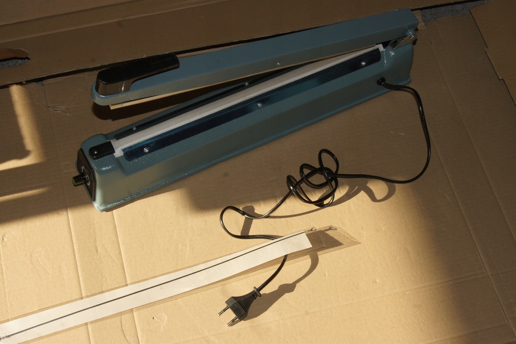ZGRZEWARKA DO FOLII 40CM METALOWA Cablematic