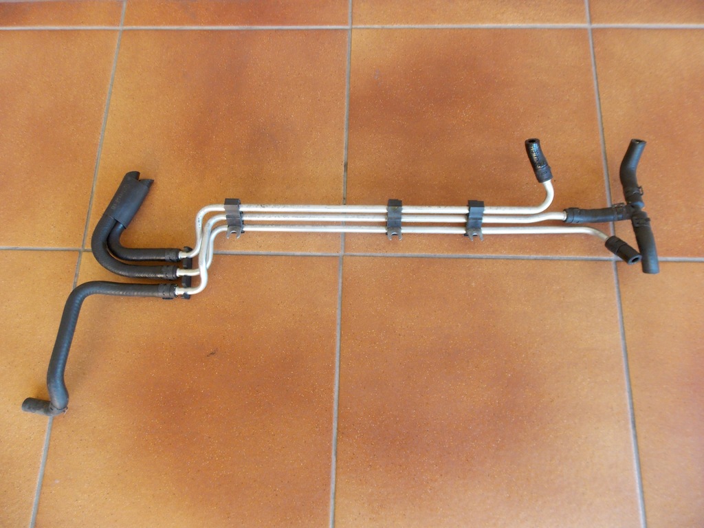 VW GOLF V 03- 1.9 TDI BRU PRZEWODY PALIWOWE PALIWA