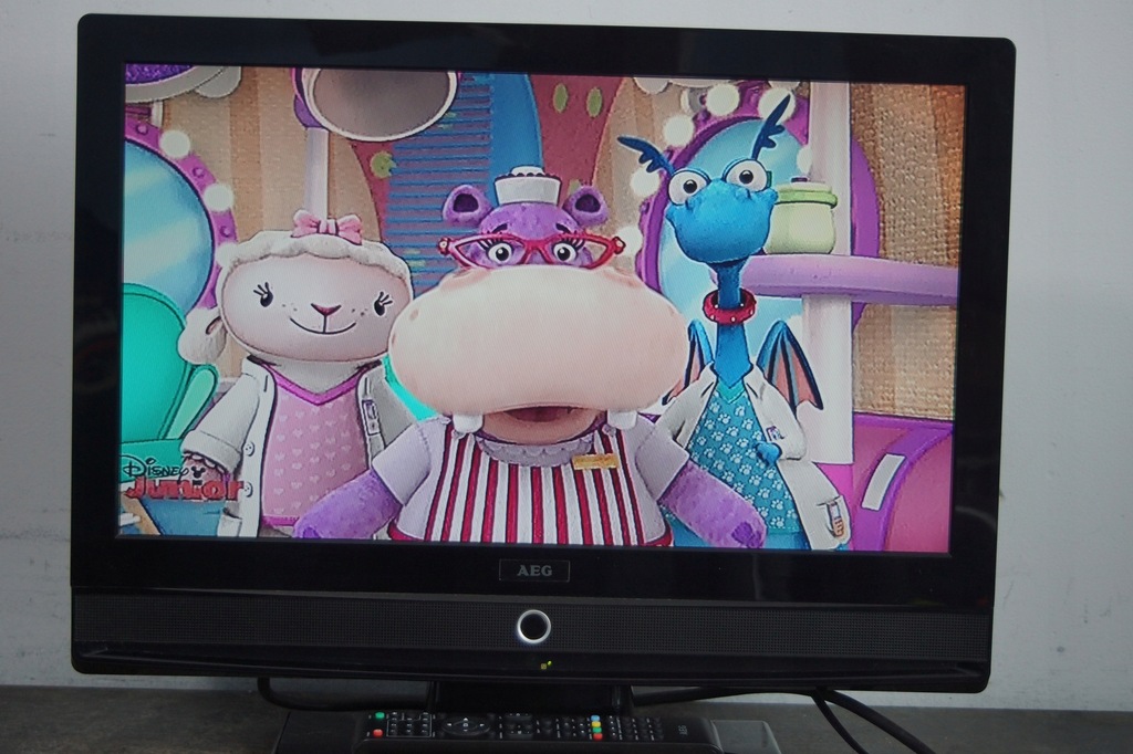 TV LCD AEG CTV 4949 HDMI TANIOO SUPER OKAZJA