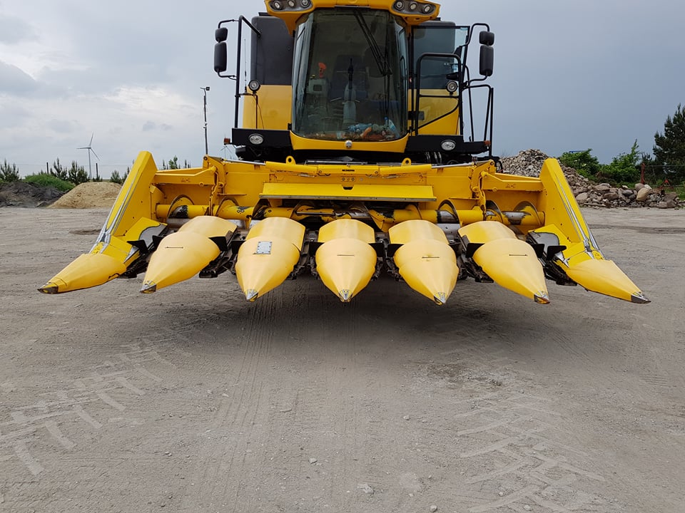 Przystawka do kukurydzy New Holland MF 675 W 2012r