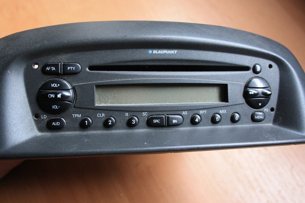 Fiat Punto 2 II fabryczne radio Blaupunkt CD 7162218991