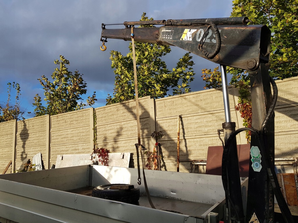 Żuraw hds dźwig 1750kg HIAB 025 fassi befard f va