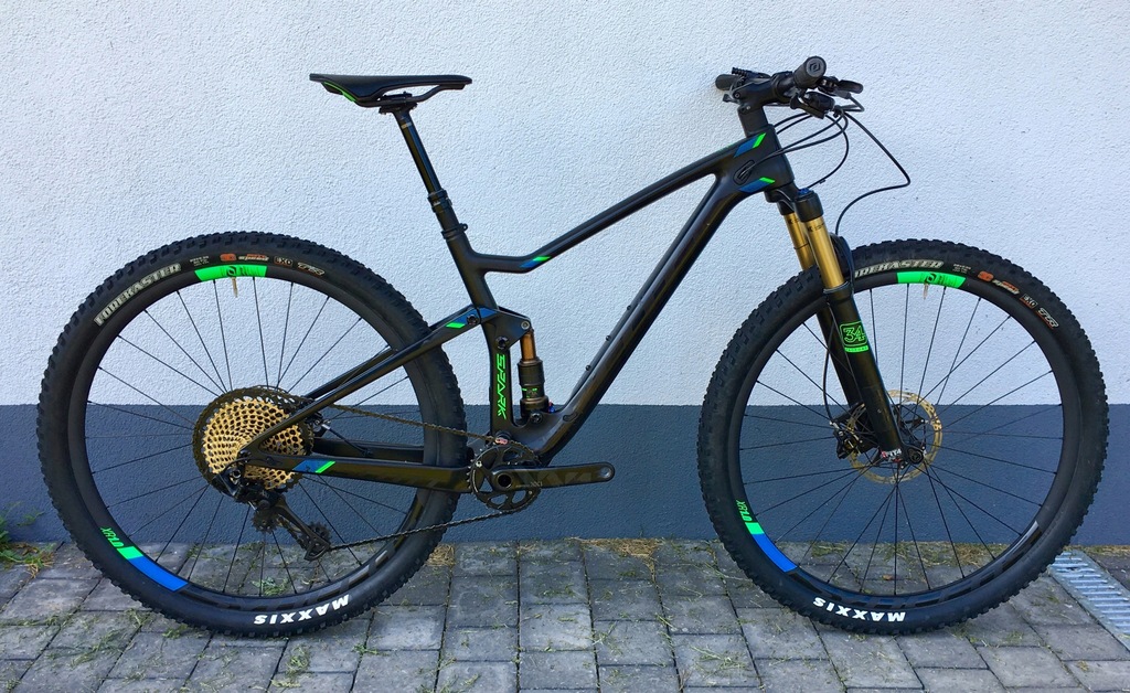 scott spark 900 ultimate 2017