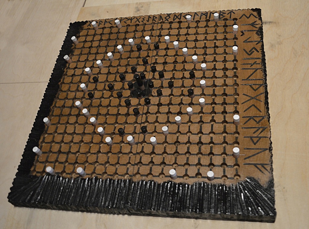 Hnefatafl szachy Wikingów, wersja duża.