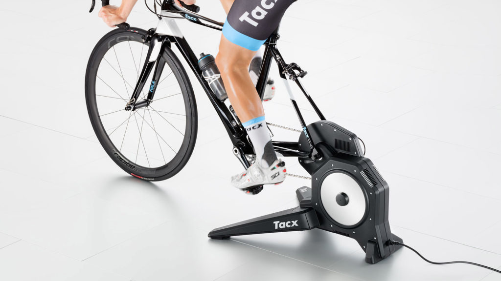 tacx flux smart t2900 turbo trainer