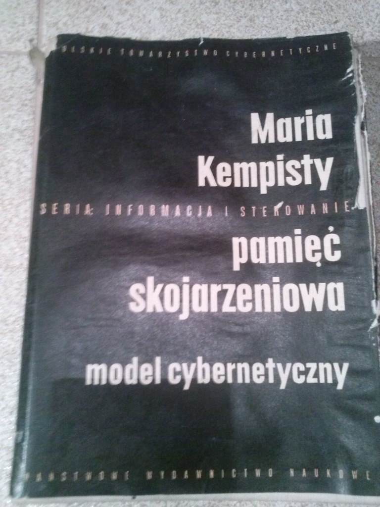 PAMIĘĆ SKOJARZENIOWA cybernetyka model Kempisty