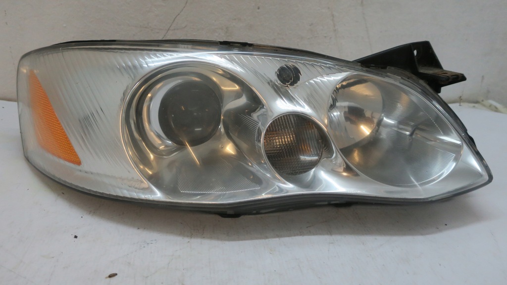 MAZDA XEDOS 9 LIFT MILLENIA LAMPA PRZÓD PRAWA