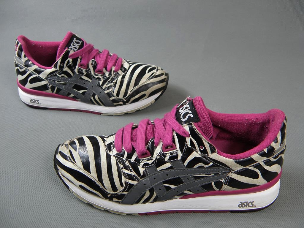 ASICS TIGER GEL EPIRUS buty sportowe 40,5