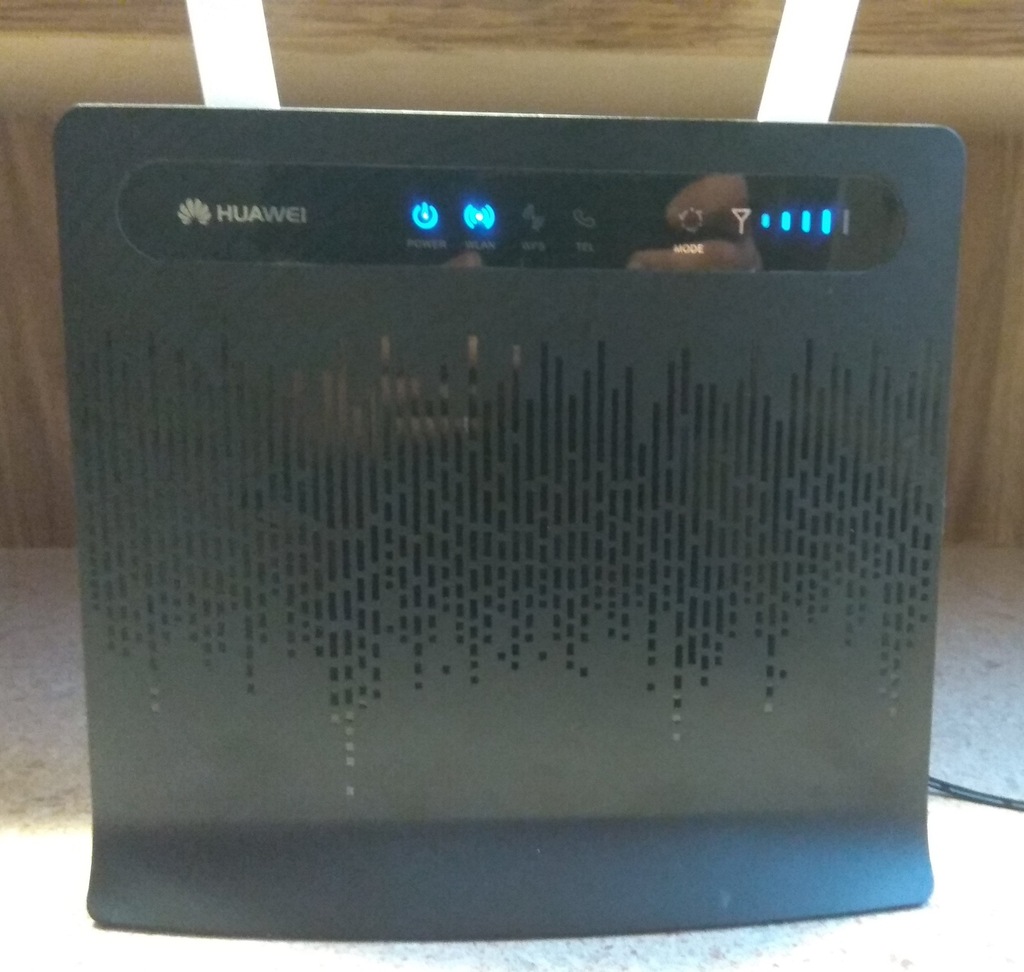 ROUTER LTE 4g HUAWEI B593s-22 WIFI VoIP + 2anteny