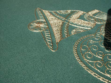 Zielony Bieżnik Świąteczny 50/110 Haft Dzwonek