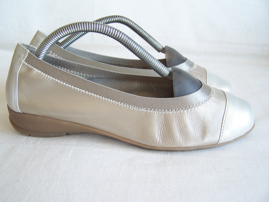 lola gonzalez ballerina shoes