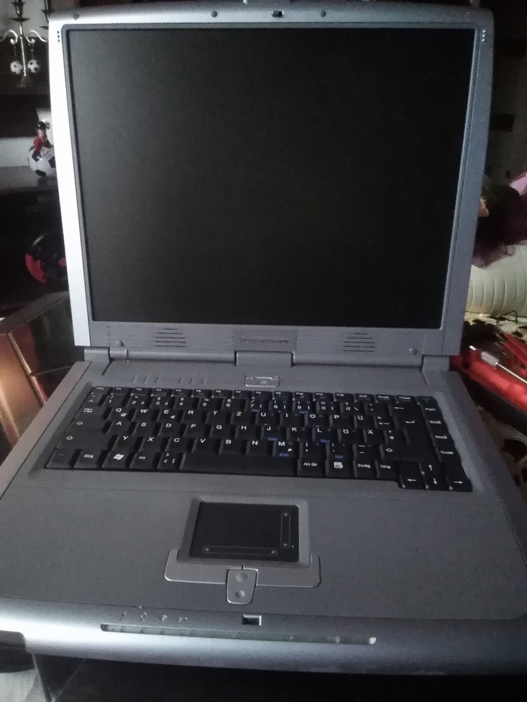 Laptop medion md41200 model FID2130