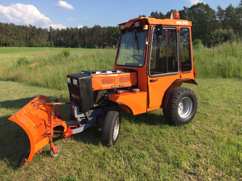 Traktorek Holder p70 komunalno sadowniczy traktor