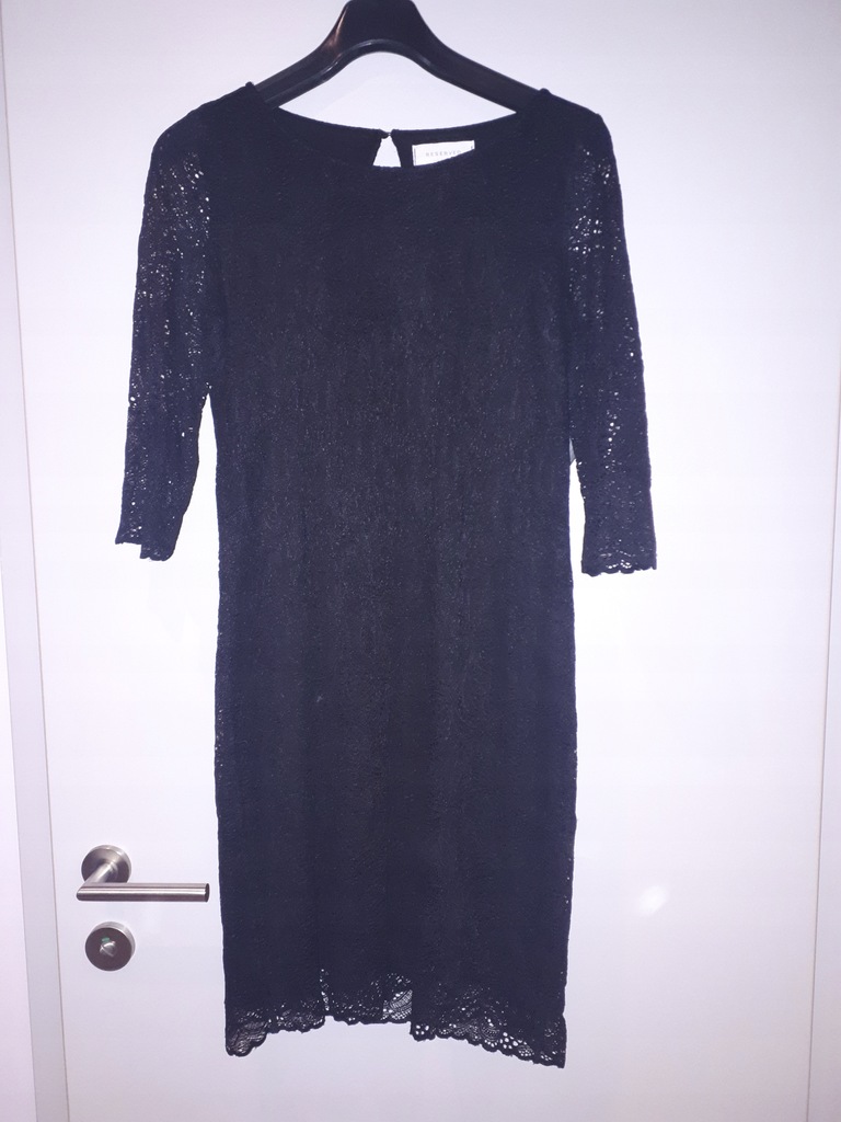 czarna koronkowa sukienka RESERVED r.L