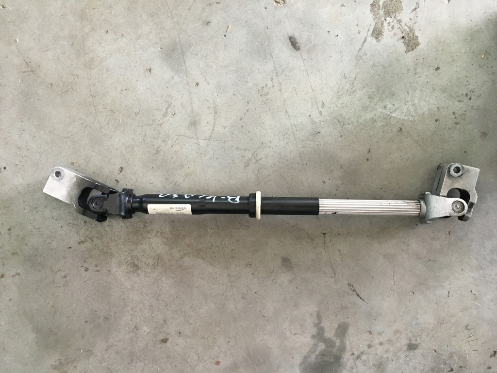 Drążek krzyżak kolumny kierowniczej Mercedes W245