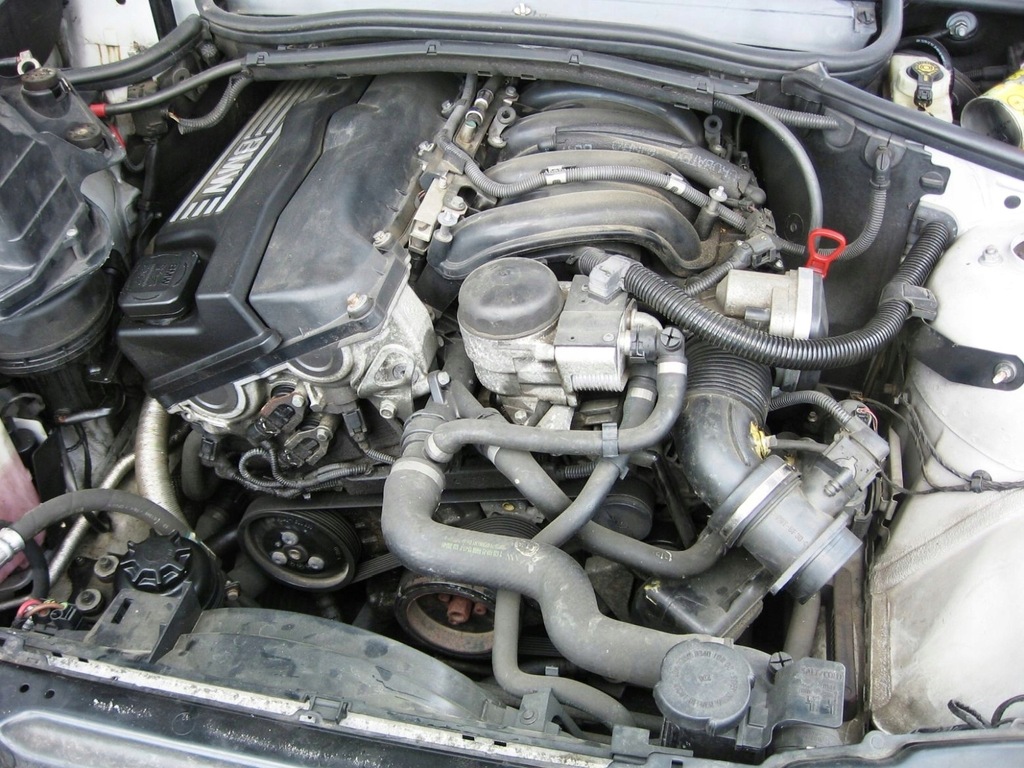 BMW 316Ti E46 SŁUPEK SILNIK VALVETRONIC N42B18A