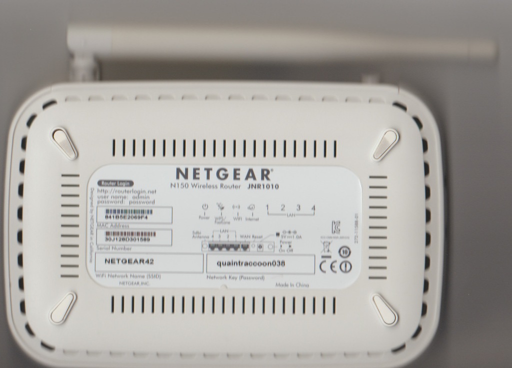 ROUTER WIFI NETGEAR JNR1010