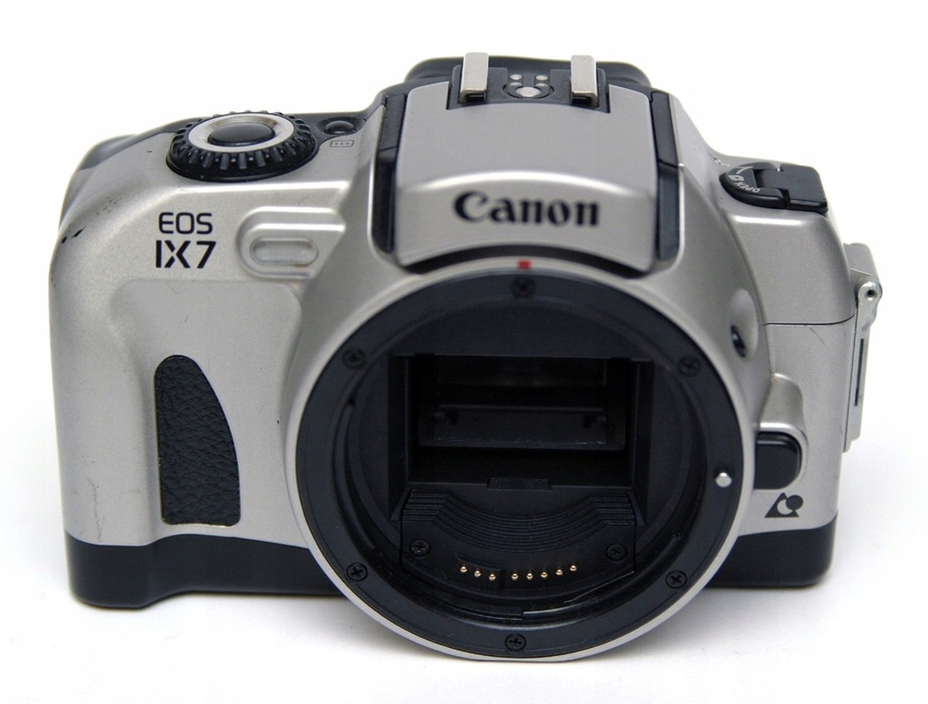 Canon EOS IXUS IX7 (na film - system APS)