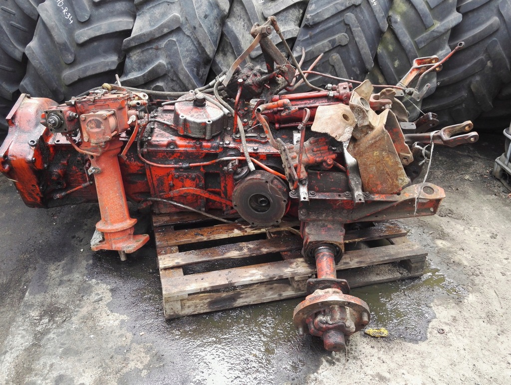 Tylny most /skrzynia MTZ 82