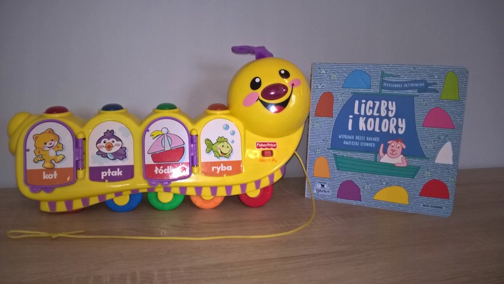 gąsienica gawędziarka Fisher Price i nowa książka
