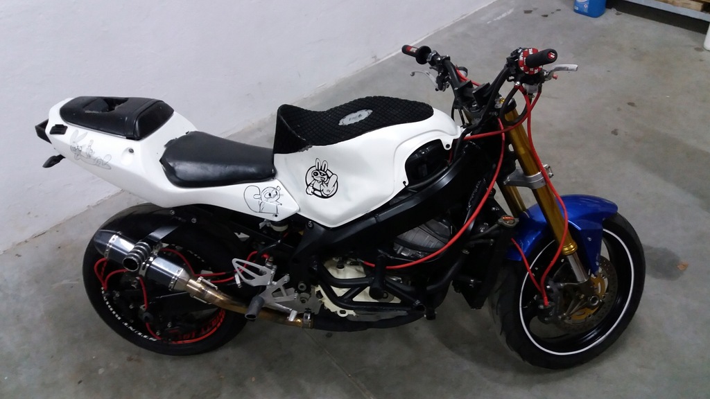 Honda cbr f4i sport