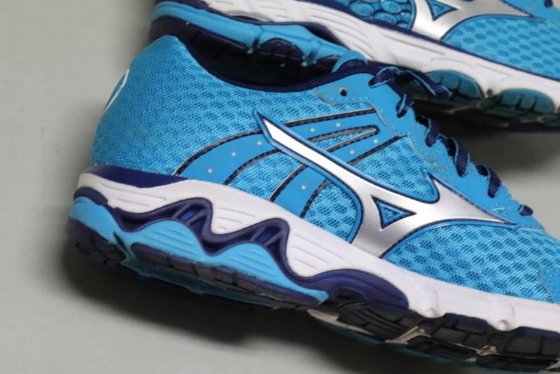 Mizuno on sale flv 0415