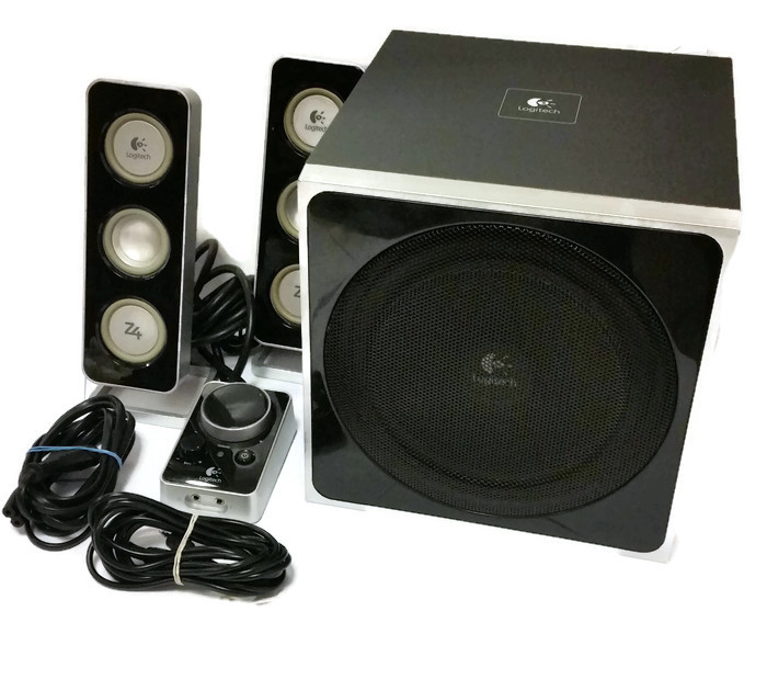 Głośniki Logitech Z4 + subwoofer + pilot