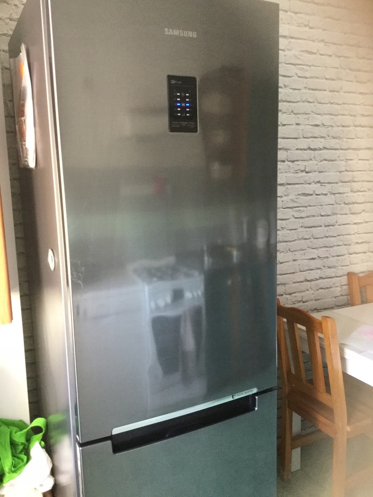 Lodówka Samsung rb31ferncss srebrna