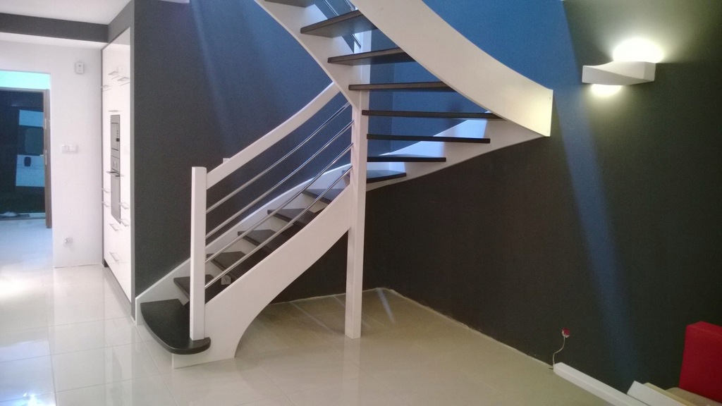schody z drewna, schody samonośne, schody na beton