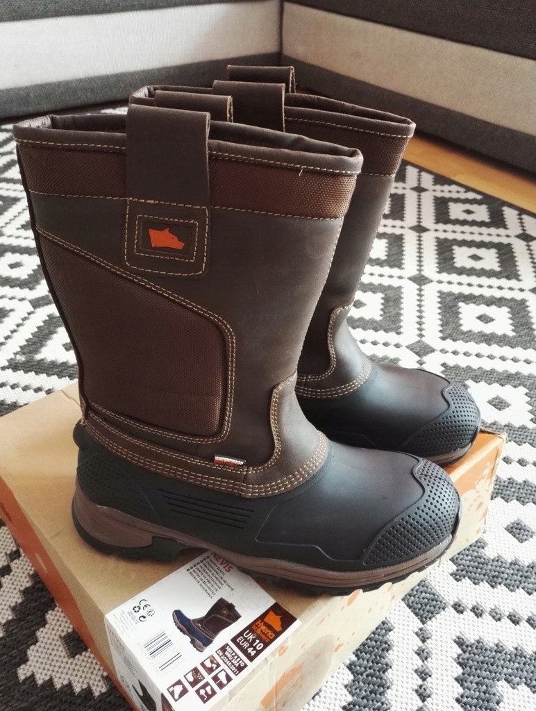 Hyena nevis sale rigger boots