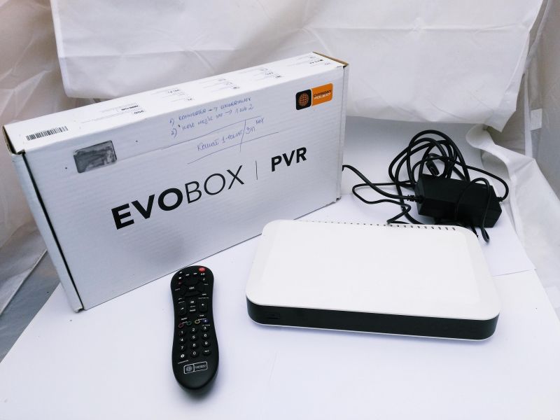 DEKODER CYFROWY POLSTA EVOBOX PVR / KOMPLET