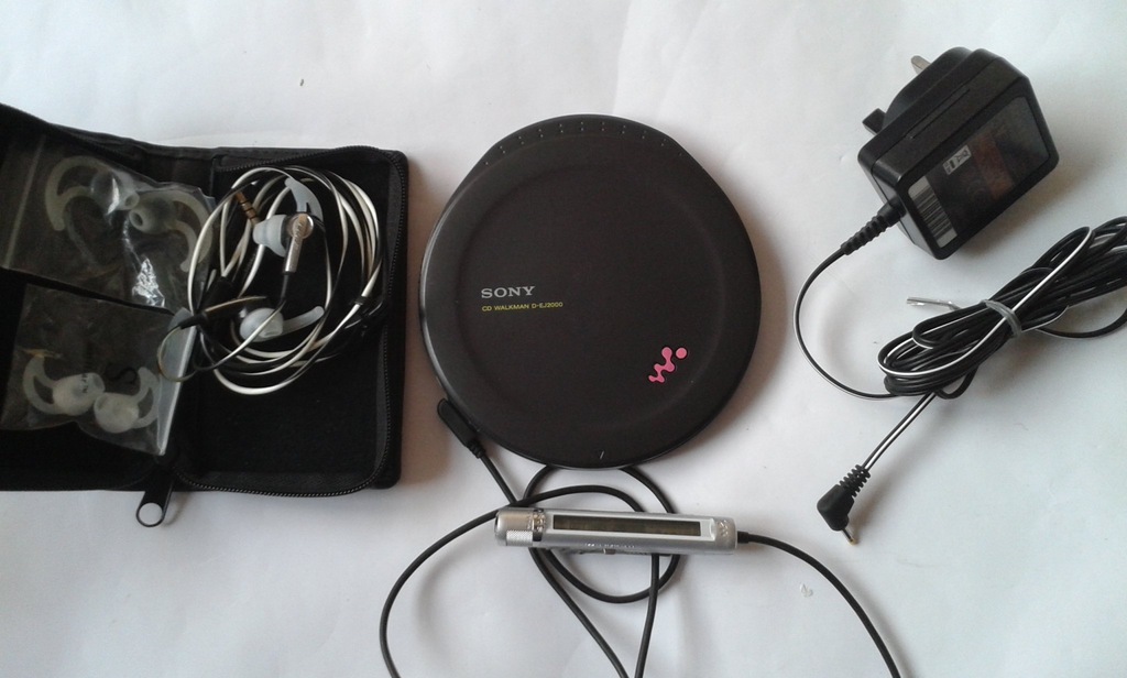 WALKMAN CD SONY D-EJ2000 + sluchawki BOSE MIE2
