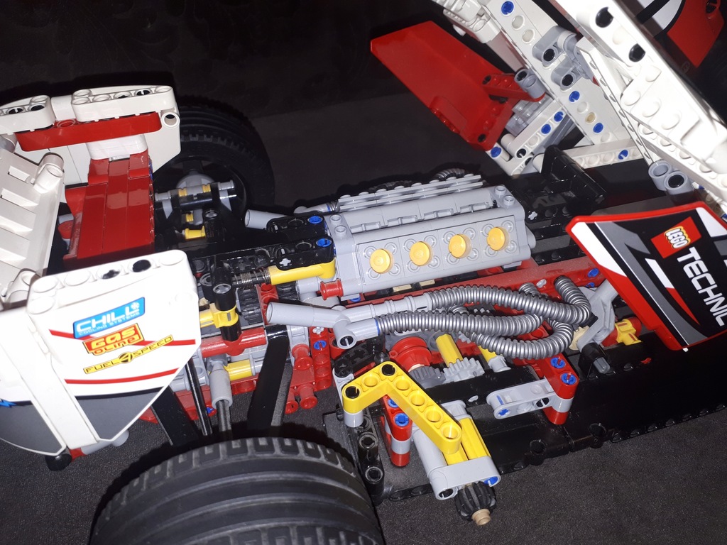 LEGO Technic 42000 Samochód wyścigowy Poznań 7676768296