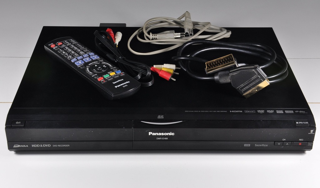 Panasonic Nagrywarka DVD DMR-EH68 HDD 320GB czarna
