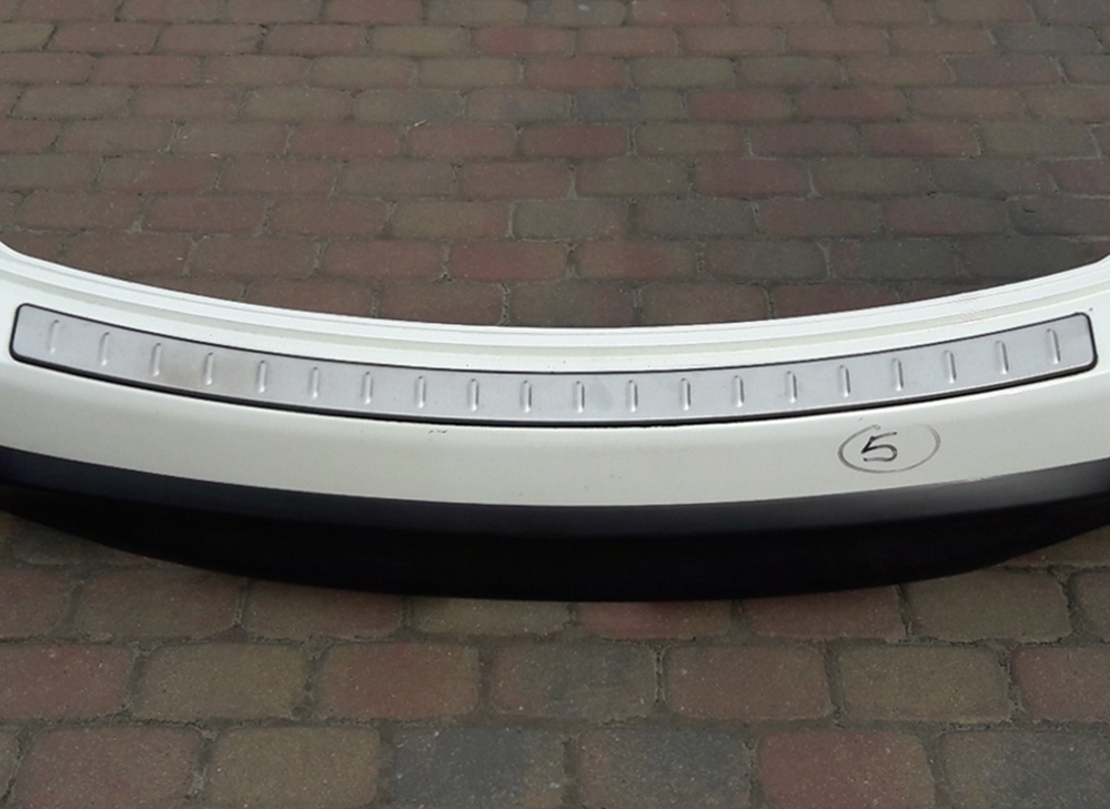 Nakładka zderzaka tył Infiniti Fx35 Fx37 Fx50 Qx70