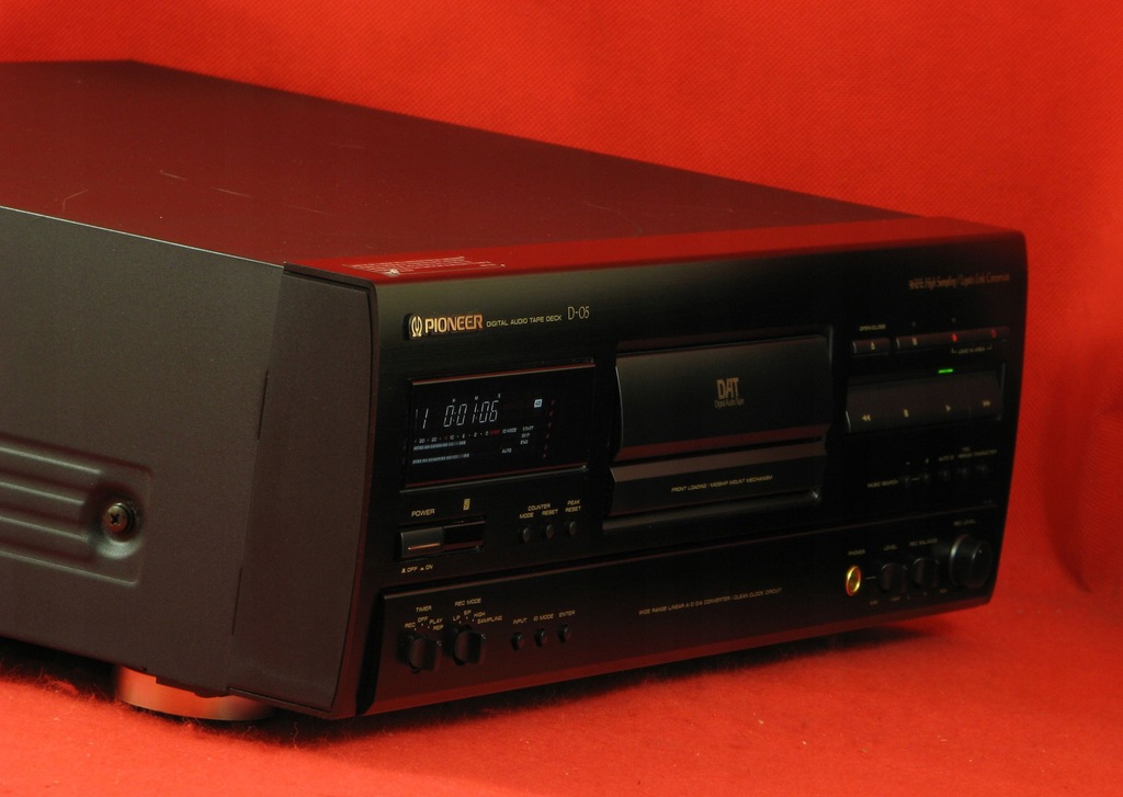 Pioneer D-05 DAT