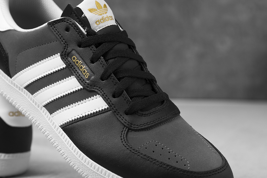 adidas leonero black