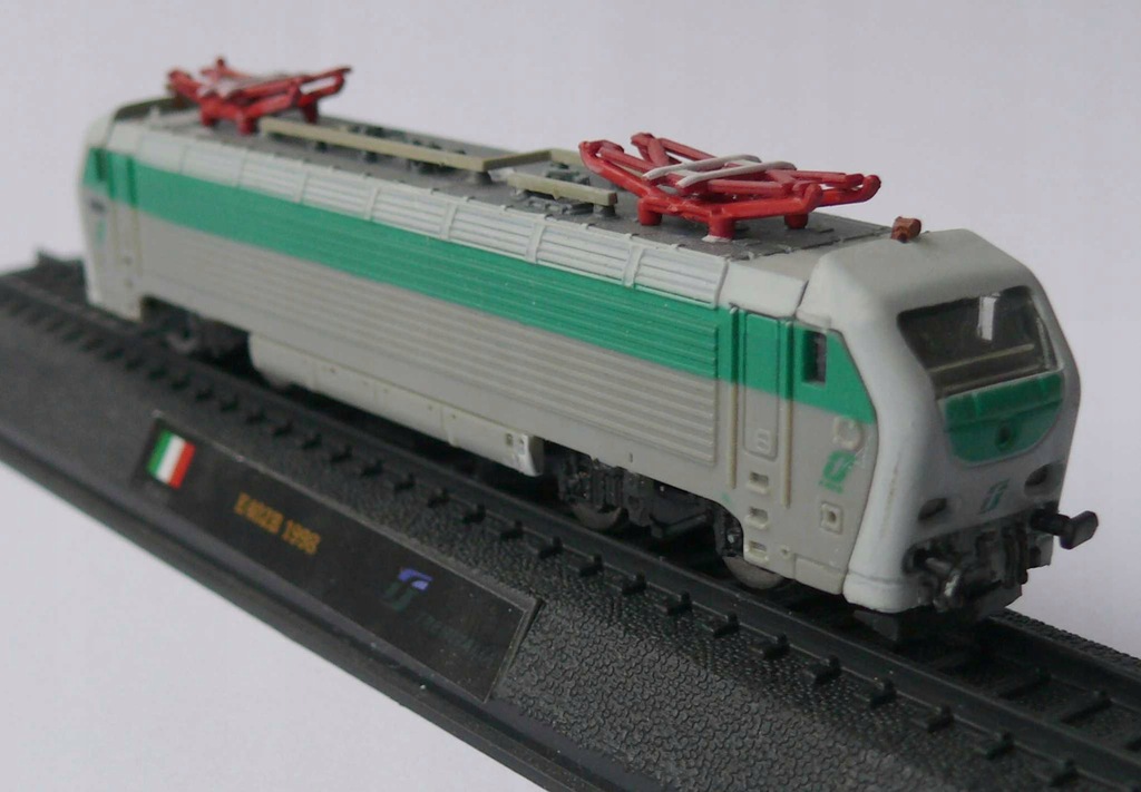 E402B FS skala N AmerCom