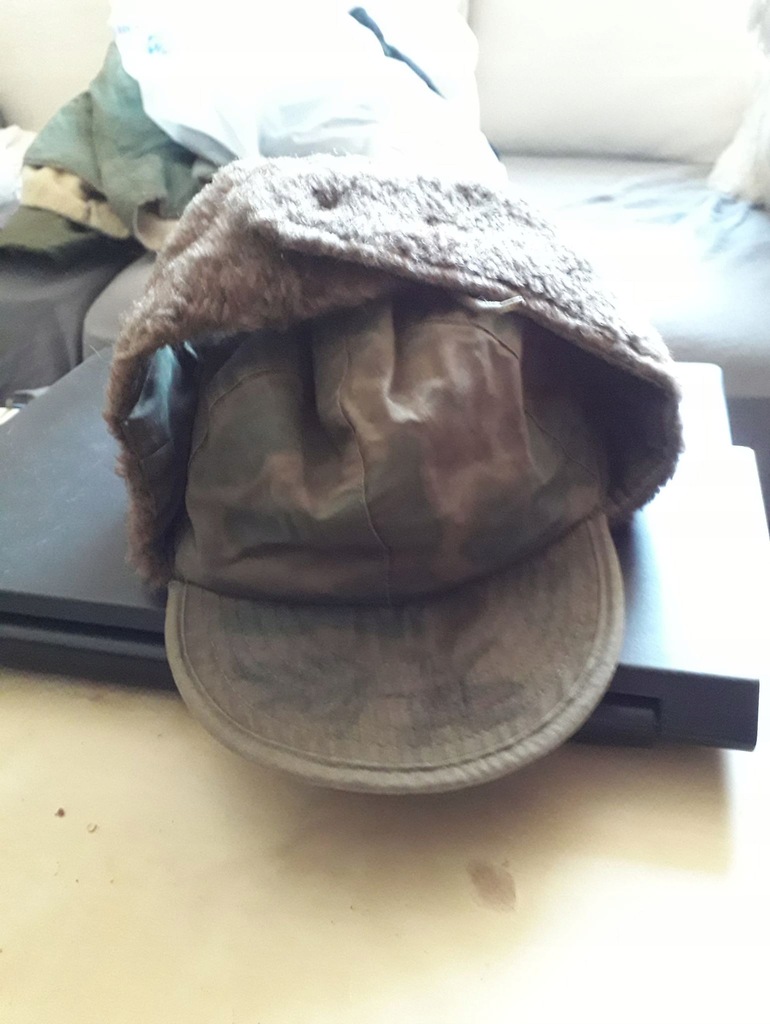 Stara czapka US Army