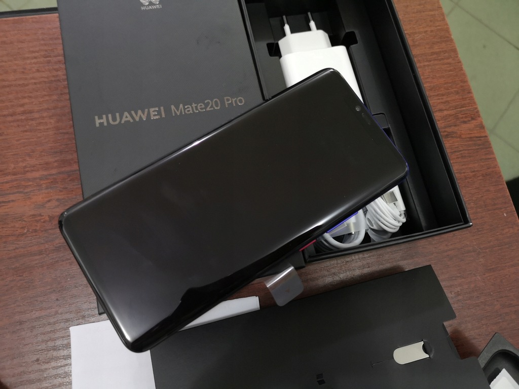 HUAWEI MATE 20 PRO.TWILIGHT.NOWY.KOMPL +GW.PAT2442